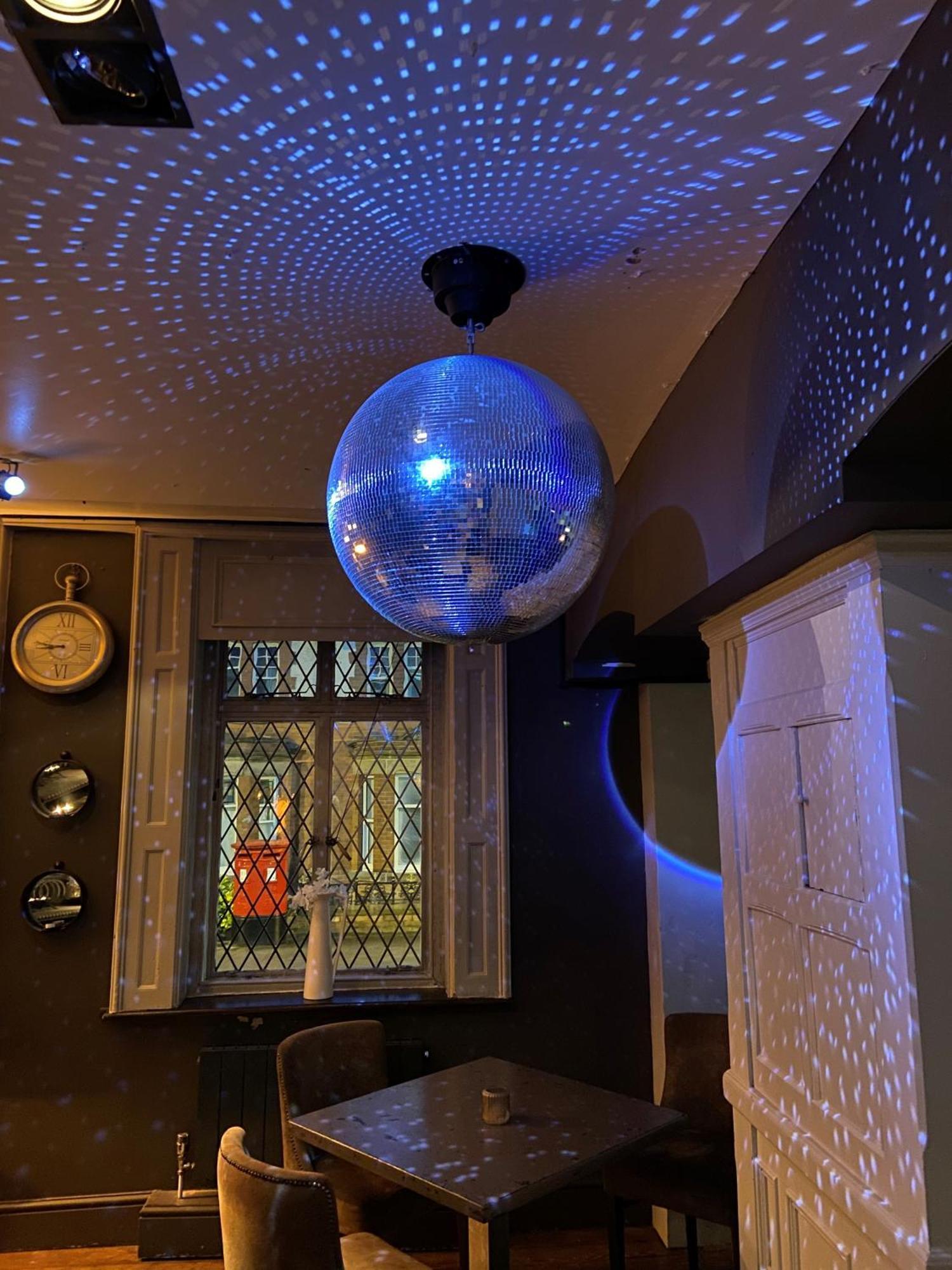 The White Hart Hotel Uttoxeter ภายนอก รูปภาพ